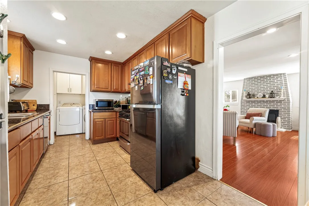 Additional image 36 of 2389 Mayfield Avenue, Montrose, CA 91020