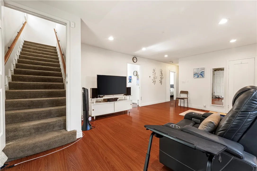 Additional image 50 of 2389 Mayfield Avenue, Montrose, CA 91020