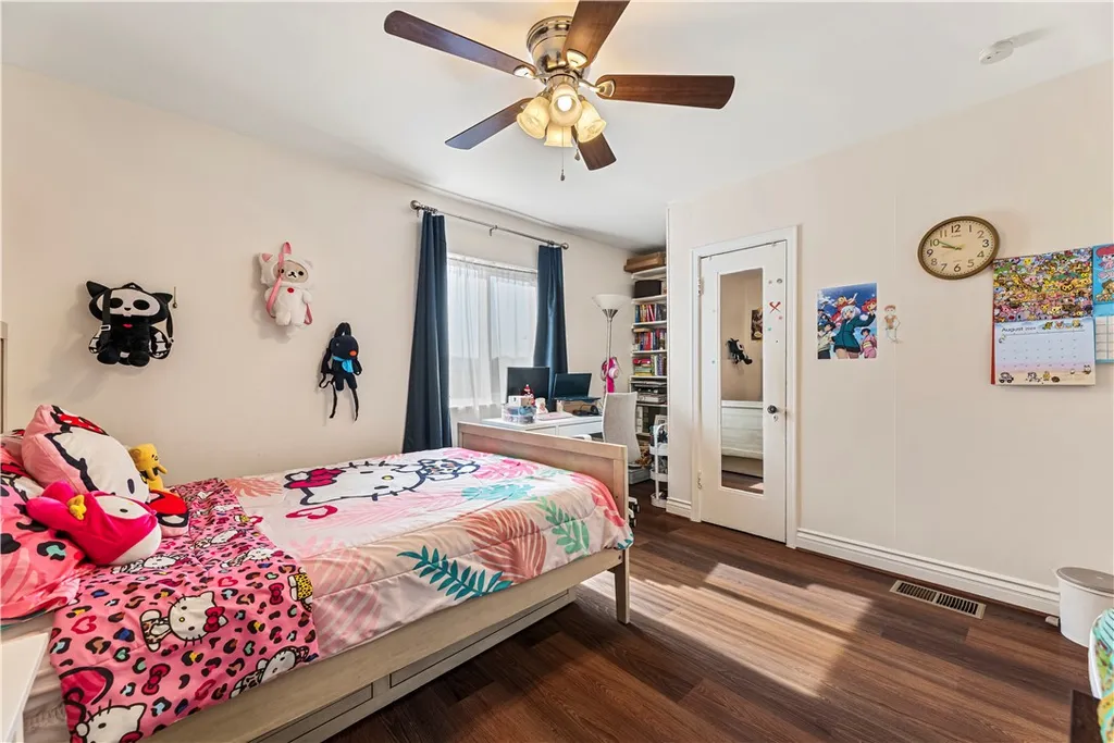 Additional image 15 of 2389 Mayfield Avenue, Montrose, CA 91020