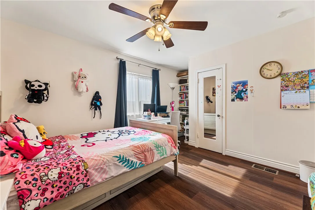 Additional image 45 of 2389 Mayfield Avenue, Montrose, CA 91020