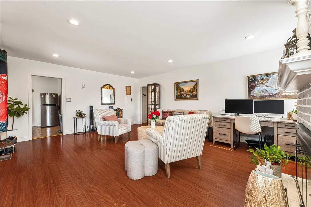 Additional image 35 of 2389 Mayfield Avenue, Montrose, CA 91020