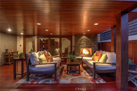 436 32nd St., Manhattan Beach, CA MLS: SB25103205