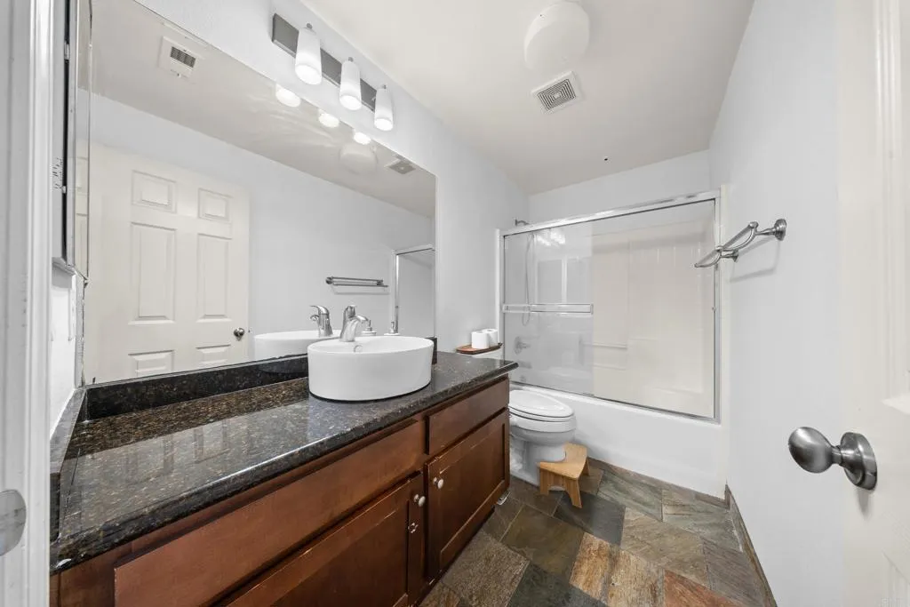 Additional image 11 of 8835 Tribeca Circle, San Diego, CA 92123