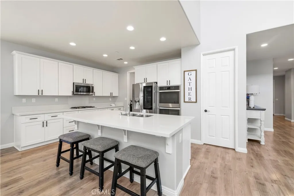 Additional image 66 of 4654 W Vahan Court, Lancaster, CA 93536