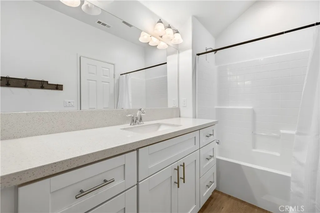 Additional image 32 of 4654 W Vahan Court, Lancaster, CA 93536