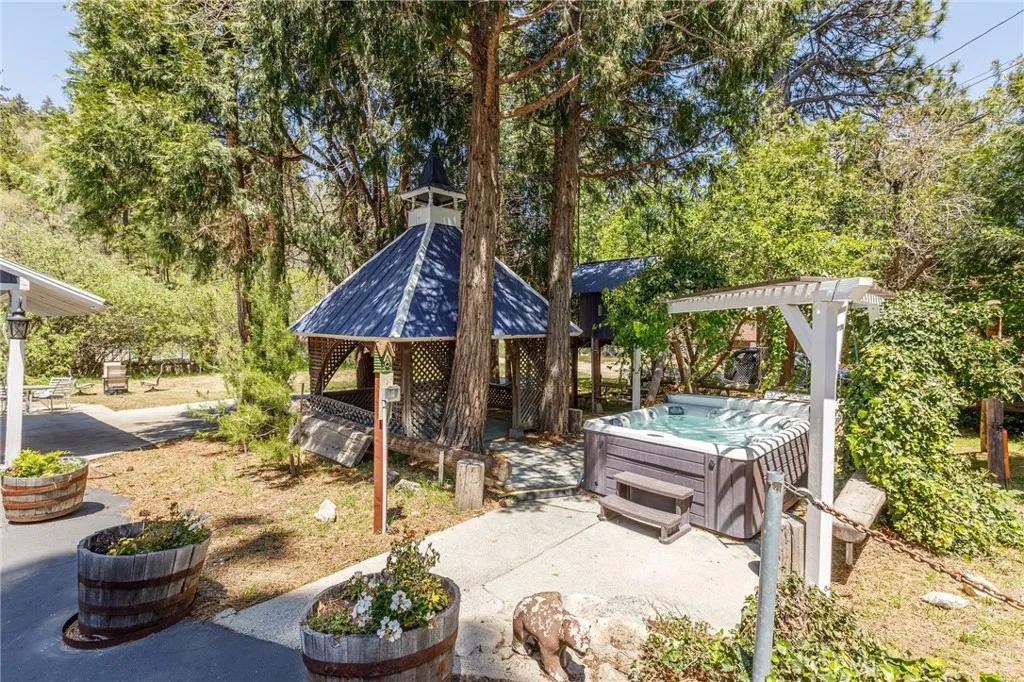 Additional image 76 of 22606 Seeley Drive, Crestline, CA 92325