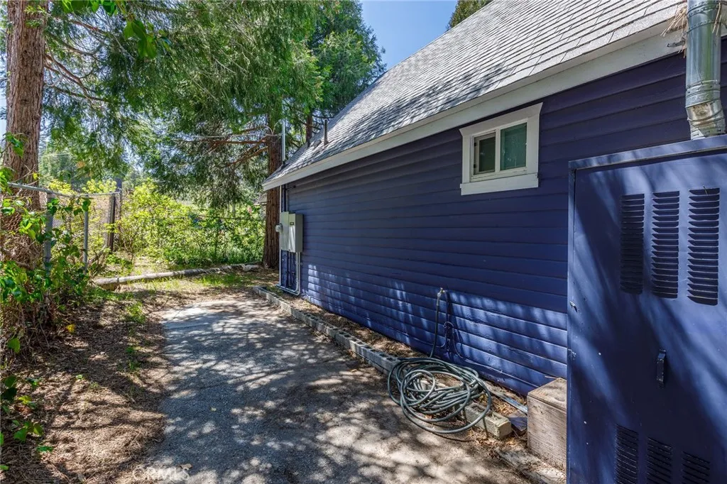 Additional image 41 of 22606 Seeley Drive, Crestline, CA 92325