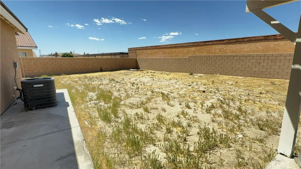 Additional image 76 of 555 Koufax Dr, Lancaster, CA 93535