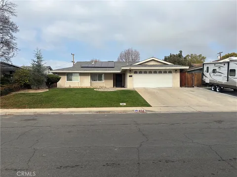 400 Electra Avenue, Bakersfield, CA MLS: DW25029176