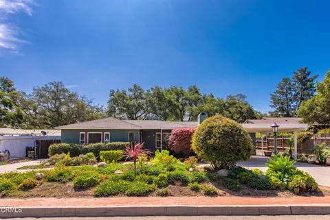 1218 Forest Drive, Santa Paula, CA MLS: V1-29583