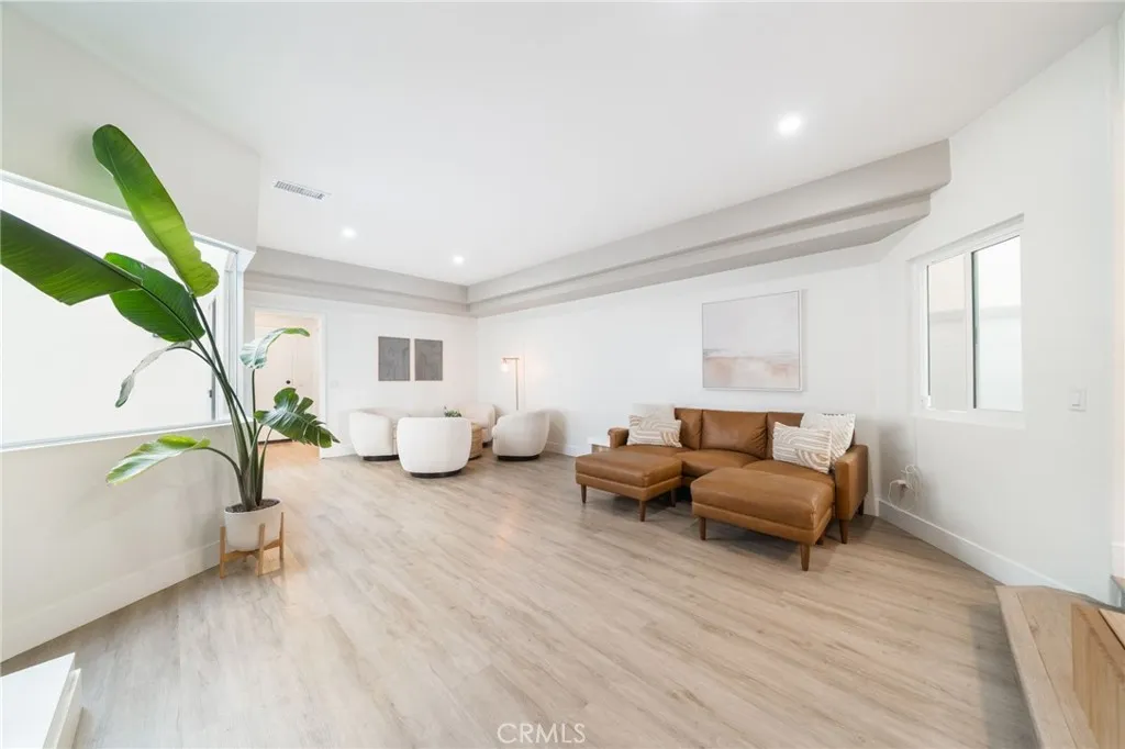 Additional image 73 of 511 9th St, Huntington Beach, CA 92648