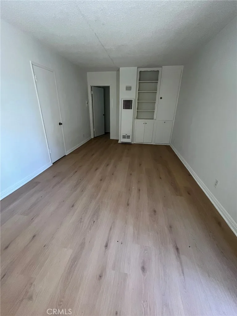14638 Erwin Street Unit 2, Van Nuys, CA 91411
