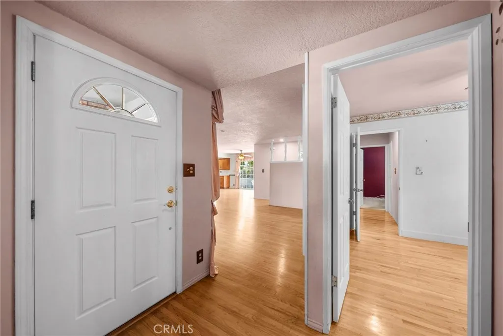 Additional image 60 of 7562 Alhambra Dr, Huntington Beach, CA 92647