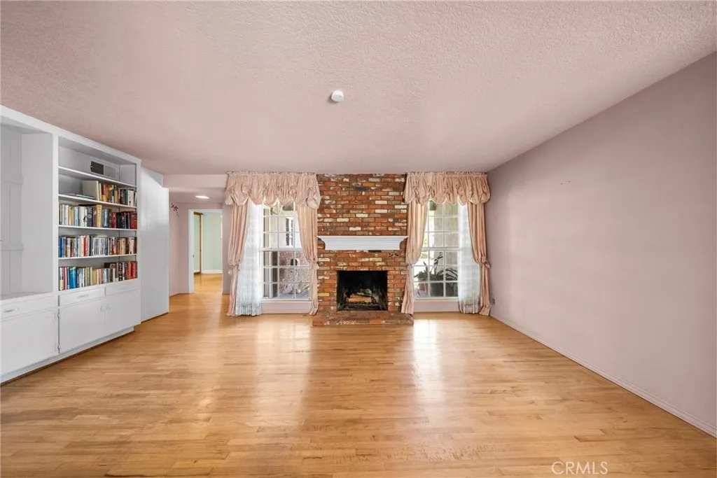 Additional image 65 of 7562 Alhambra Dr, Huntington Beach, CA 92647