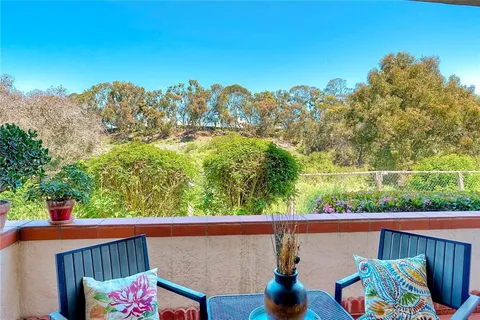 2806 Winthrop Avenue, Carlsbad, CA MLS: ND25070811