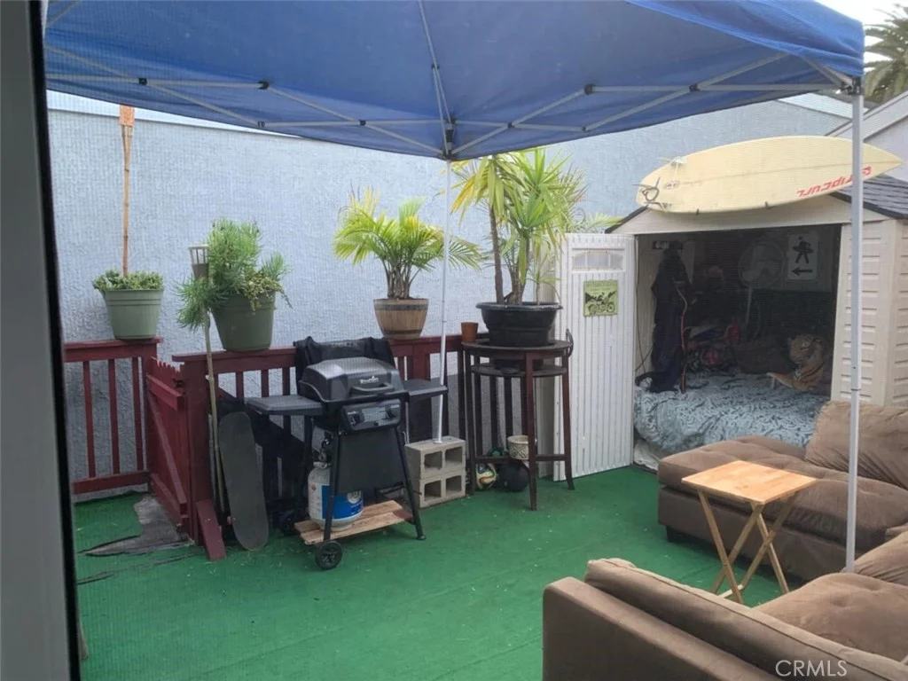 504 12th Street Unit C, Huntington Beach, CA 92648