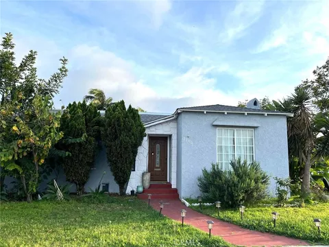 3700 Santa Ana Street, South Gate, CA MLS: DW25066417