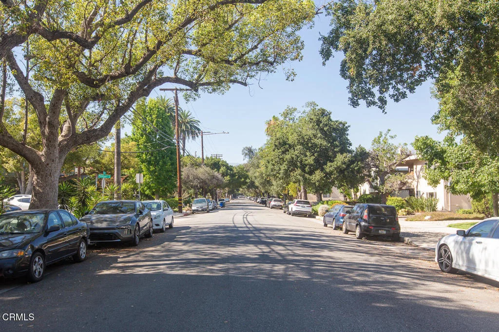 537 S Euclid Avenue Unit 2, Pasadena, CA 91101