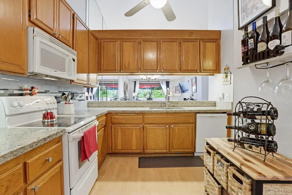 Additional image 8 of 17889 Avenida Cordillera, San Diego, CA 92128