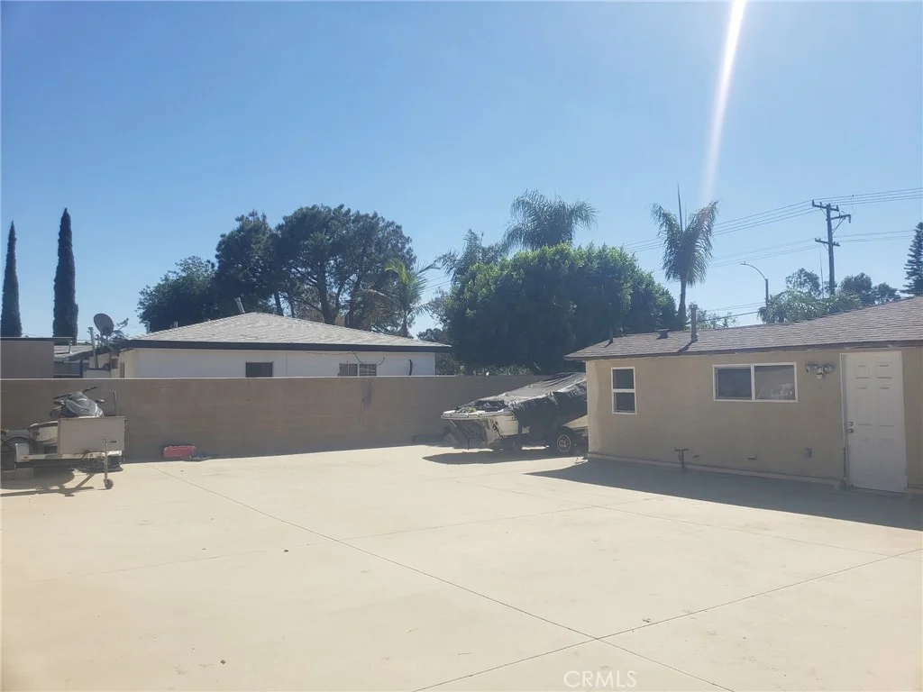 1239 S Vine Avenue, Ontario, CA 91762