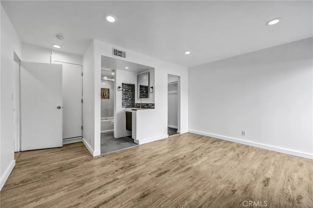 Additional image 59 of 219 N Isabel Street Unit 4, Glendale, CA 91206