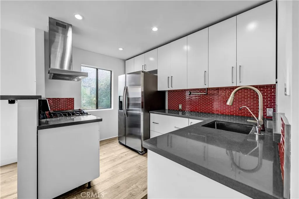 Additional image 49 of 219 N Isabel Street Unit 4, Glendale, CA 91206