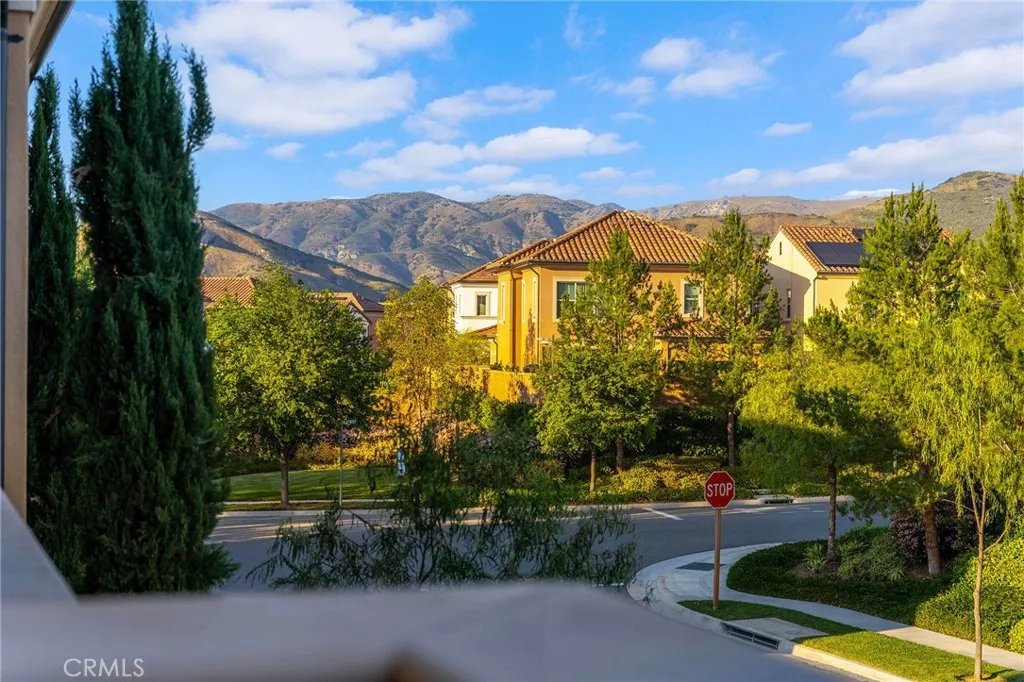 Additional image 37 of 117 Petunia, Irvine, CA 92618