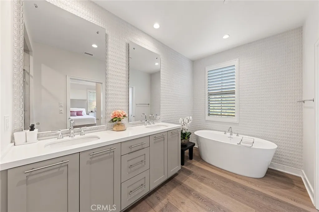 Additional image 41 of 117 Petunia, Irvine, CA 92618