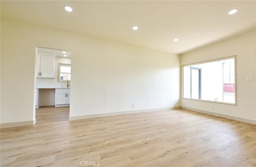 1407 S Hillford Ave, Compton, CA 90220 photo 5