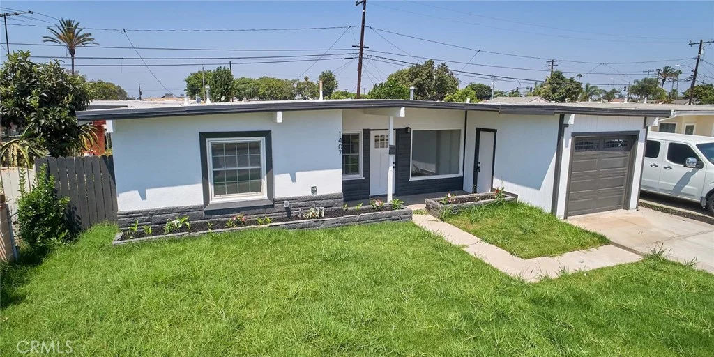 1407 S Hillford Ave, Compton, CA 90220 photo 2