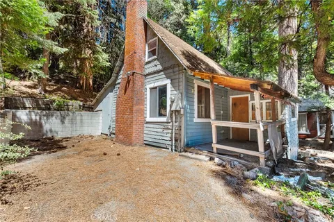 26976 State Highway 189, Blue Jay, CA MLS: IV25082669