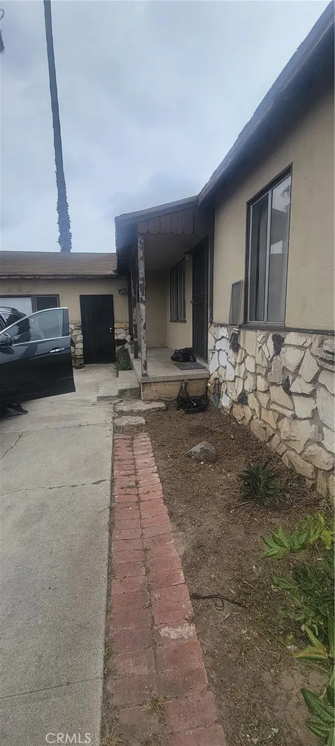 511 N Albertson Avenue, Compton, CA MLS: PW25098552