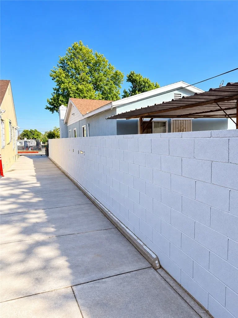 313 S Curtis Avenue, Alhambra, CA 91803