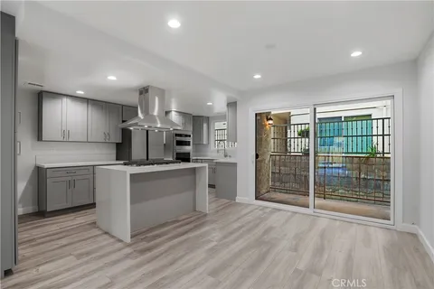 227 E Burbank Boulevard Unit C, Burbank, CA MLS: SR25071106