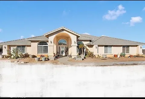 9098 Rattlesnake Road, Phelan, CA MLS: IV25084860