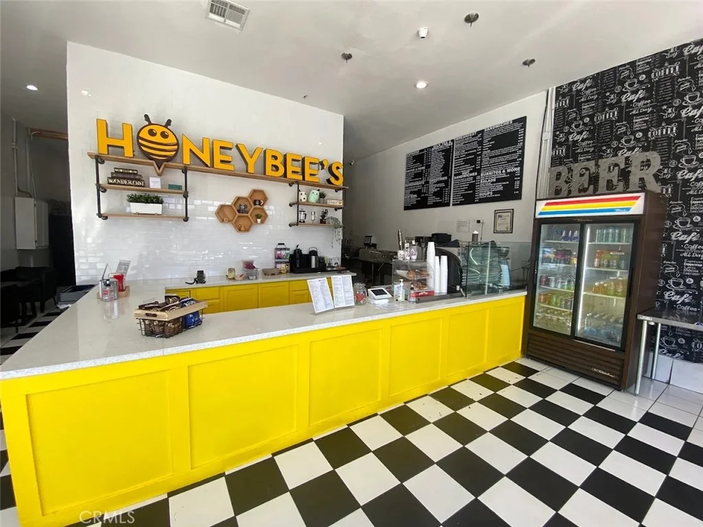301 Loma #A Ave, Long Beach, CA 90814