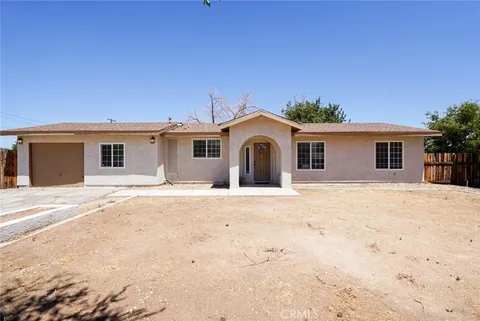21018 Little Beaver Road, Apple Valley, CA MLS: DW25044142