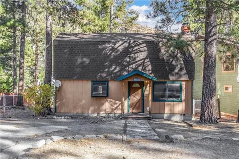 5768 Heath Creek Drive, Wrightwood, CA MLS: HD25038124