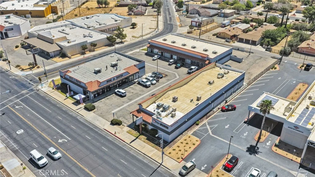 14741 7th St, Victorville, CA 92395