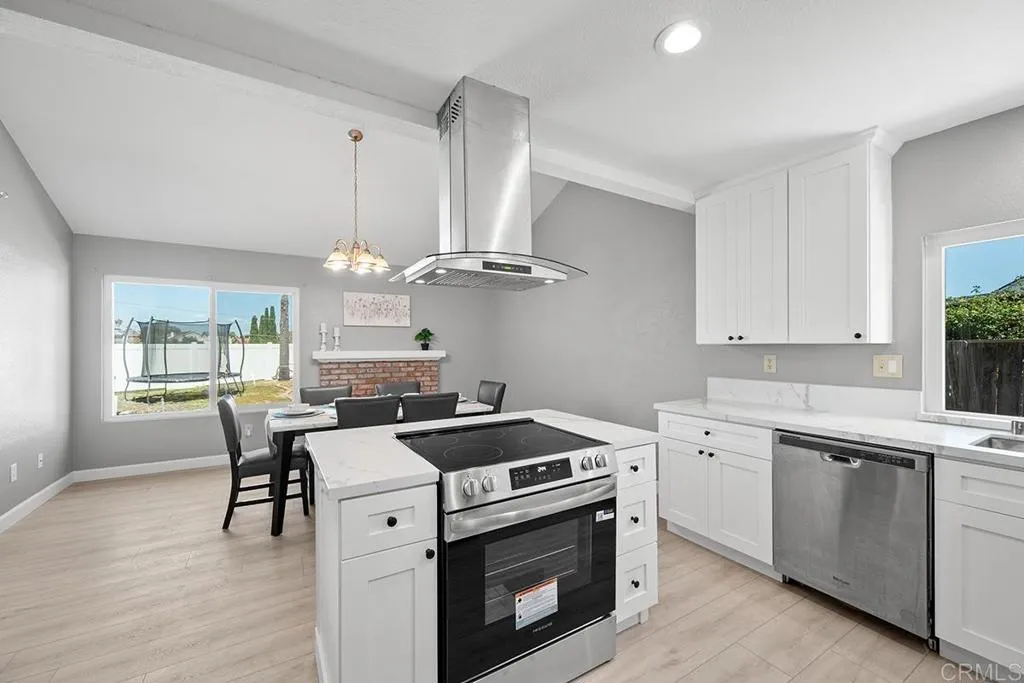 Additional image 17 of 7290 Oakham Way, San Diego, CA 92139