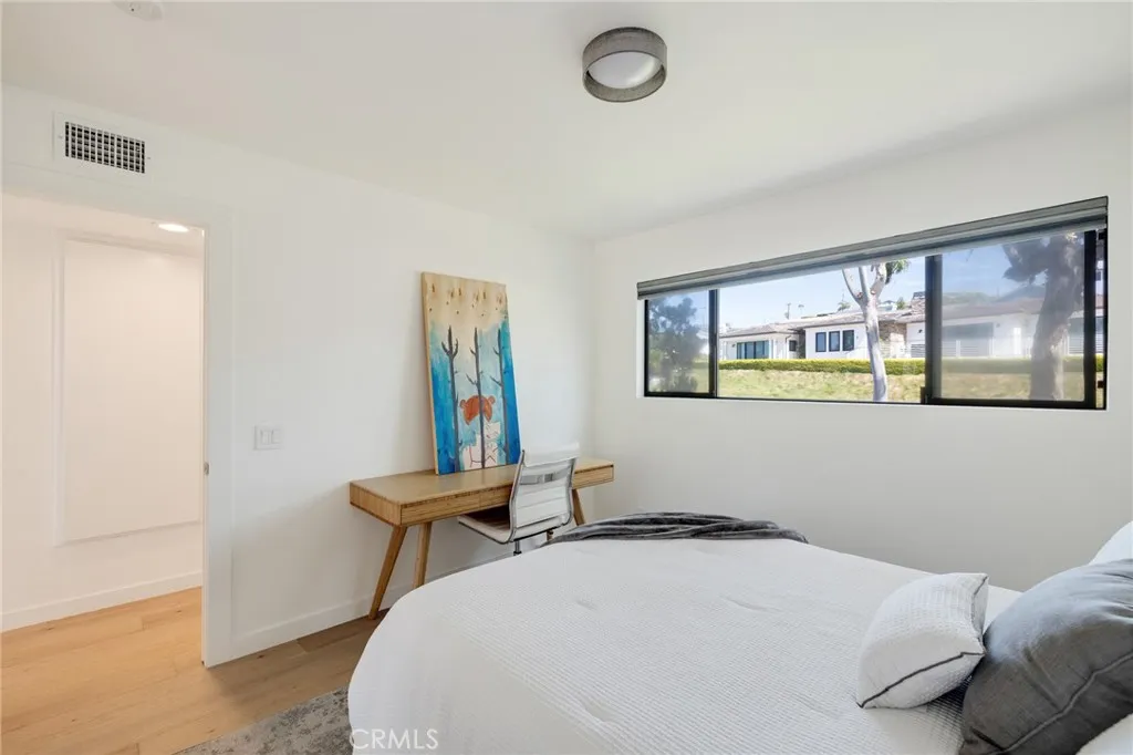 Additional image 124 of 177 Calle Mayor, Redondo Beach, CA 90277