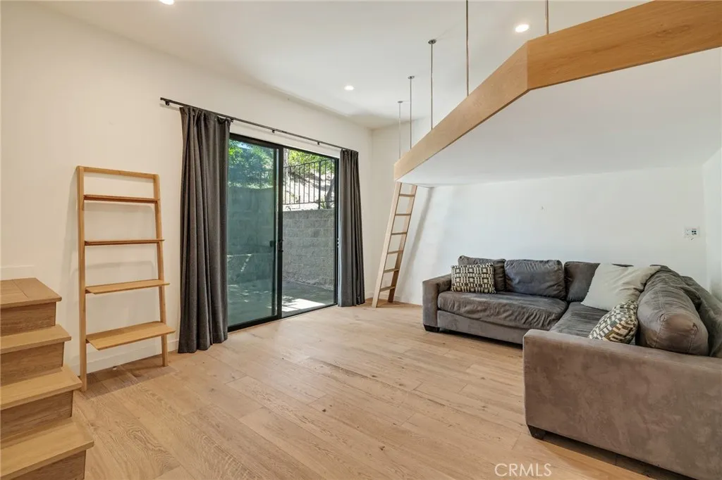Additional image 39 of 177 Calle Mayor, Redondo Beach, CA 90277