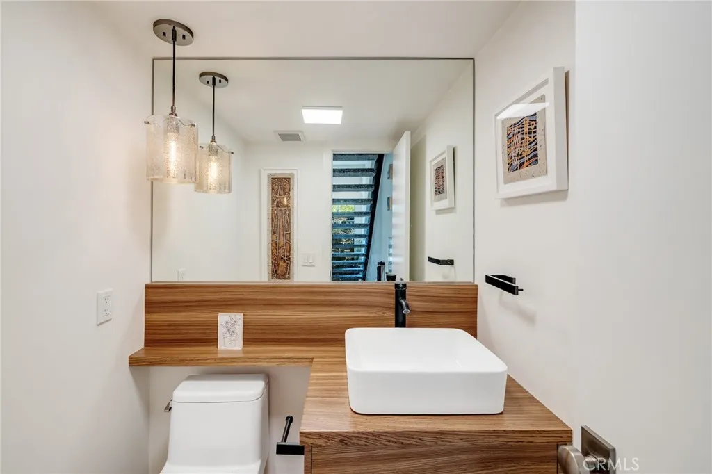 Additional image 103 of 177 Calle Mayor, Redondo Beach, CA 90277