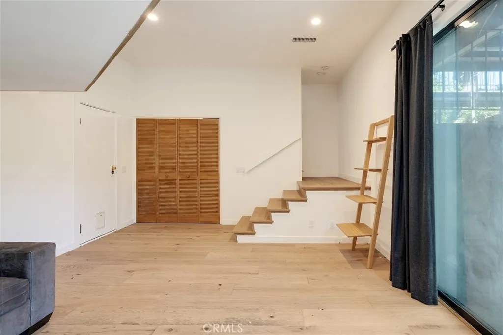Additional image 40 of 177 Calle Mayor, Redondo Beach, CA 90277