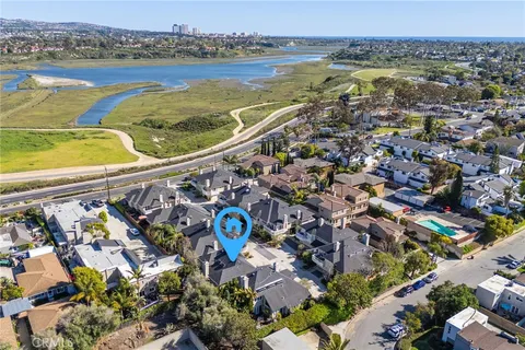 2463 Irvine Avenue Unit C1, Costa Mesa, CA MLS: PW25078405