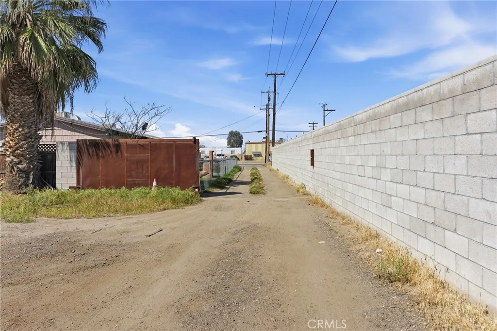 Additional image 83 of 2800 Patton Way, Bakersfield, CA 93308