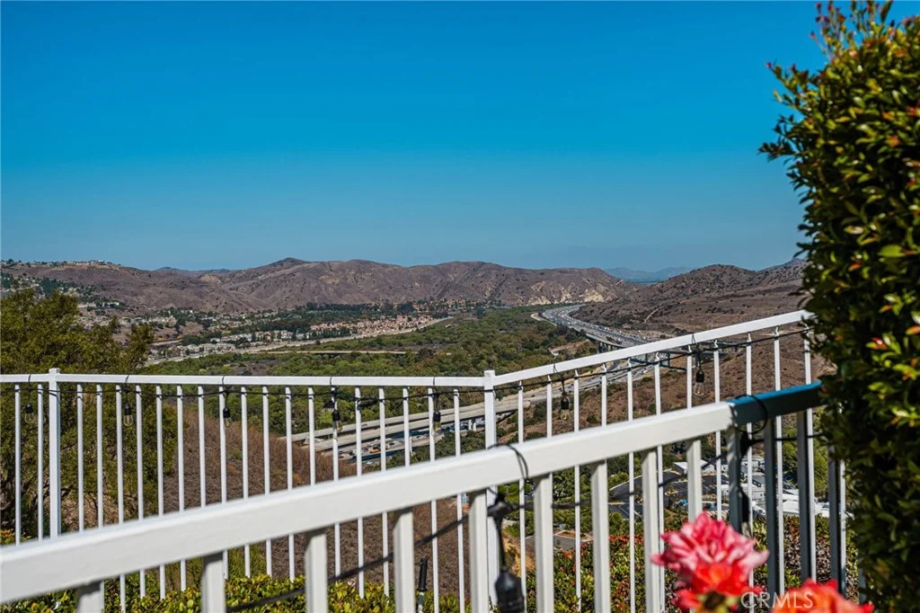 733 S Morningstar Drive, Anaheim Hills, CA 92808