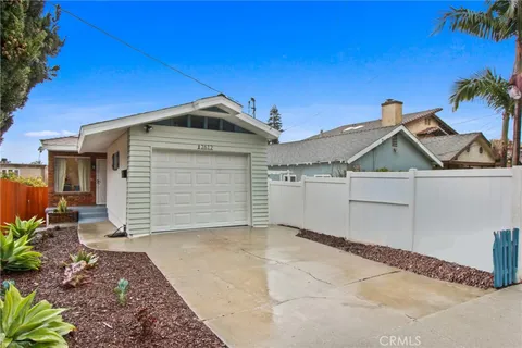 2612 S Carolina Street, San Pedro, CA 90731 - MLS#: PV25031503