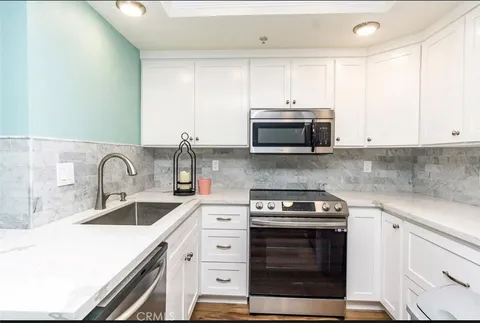 1501 Brea Boulevard Unit 218, Fullerton, CA MLS: RS25075132