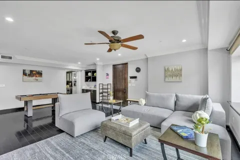 155 Cordova Street Unit 203, Pasadena, CA MLS: WS25068648